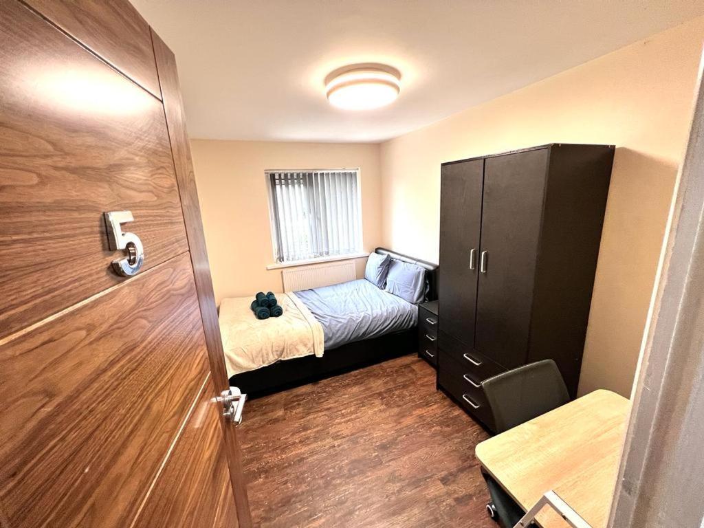 شقة Nines Of Elegance At Castle Road برمنغهام المظهر الخارجي الصورة